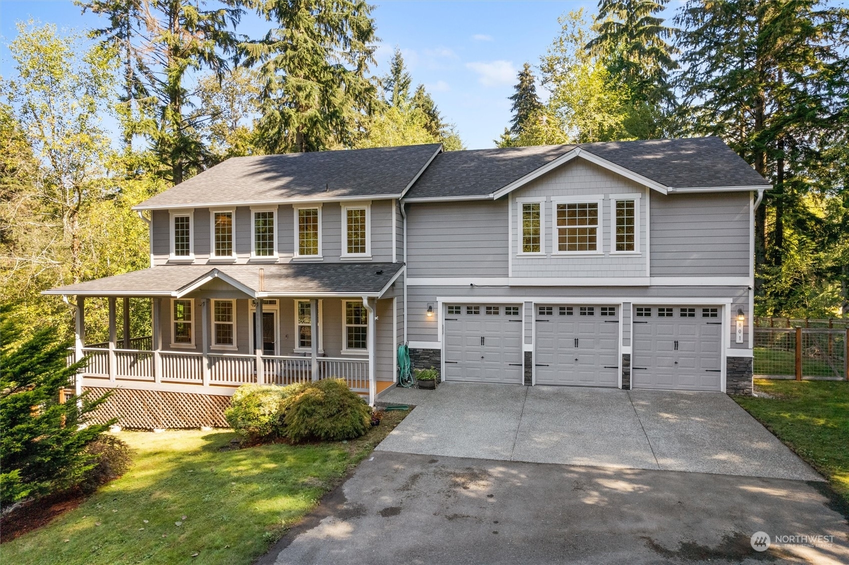 Property Photo:  801 127th Avenue NE  WA 98258 