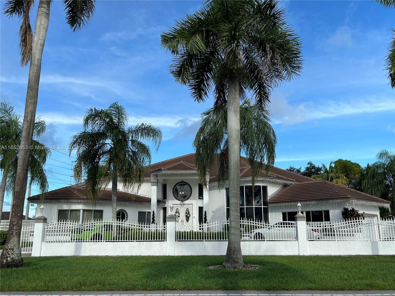 Property Photo:  13251 SW 107th Ave  FL 33176 