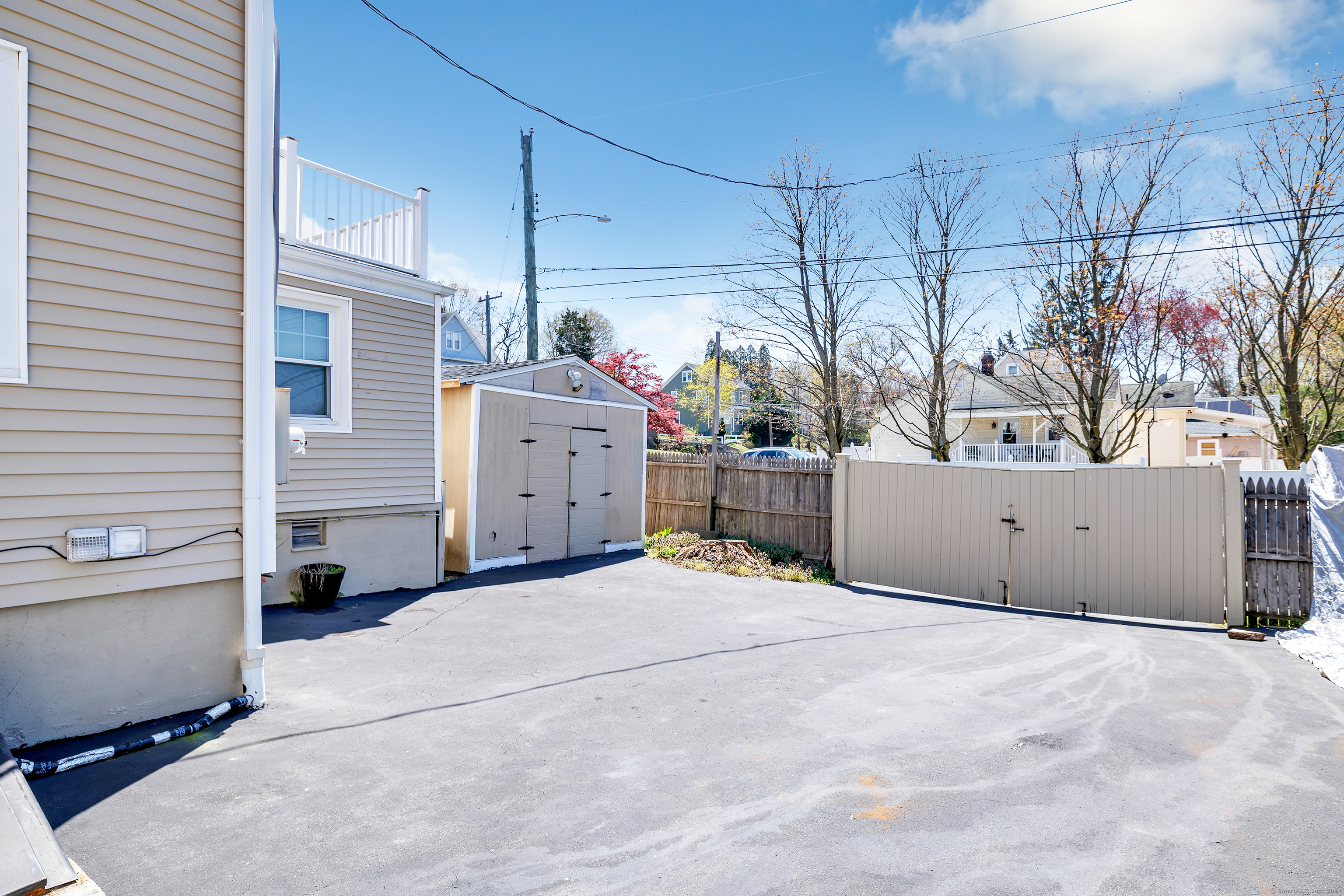 Property Photo:  214 Vincellette Street  CT 06606 