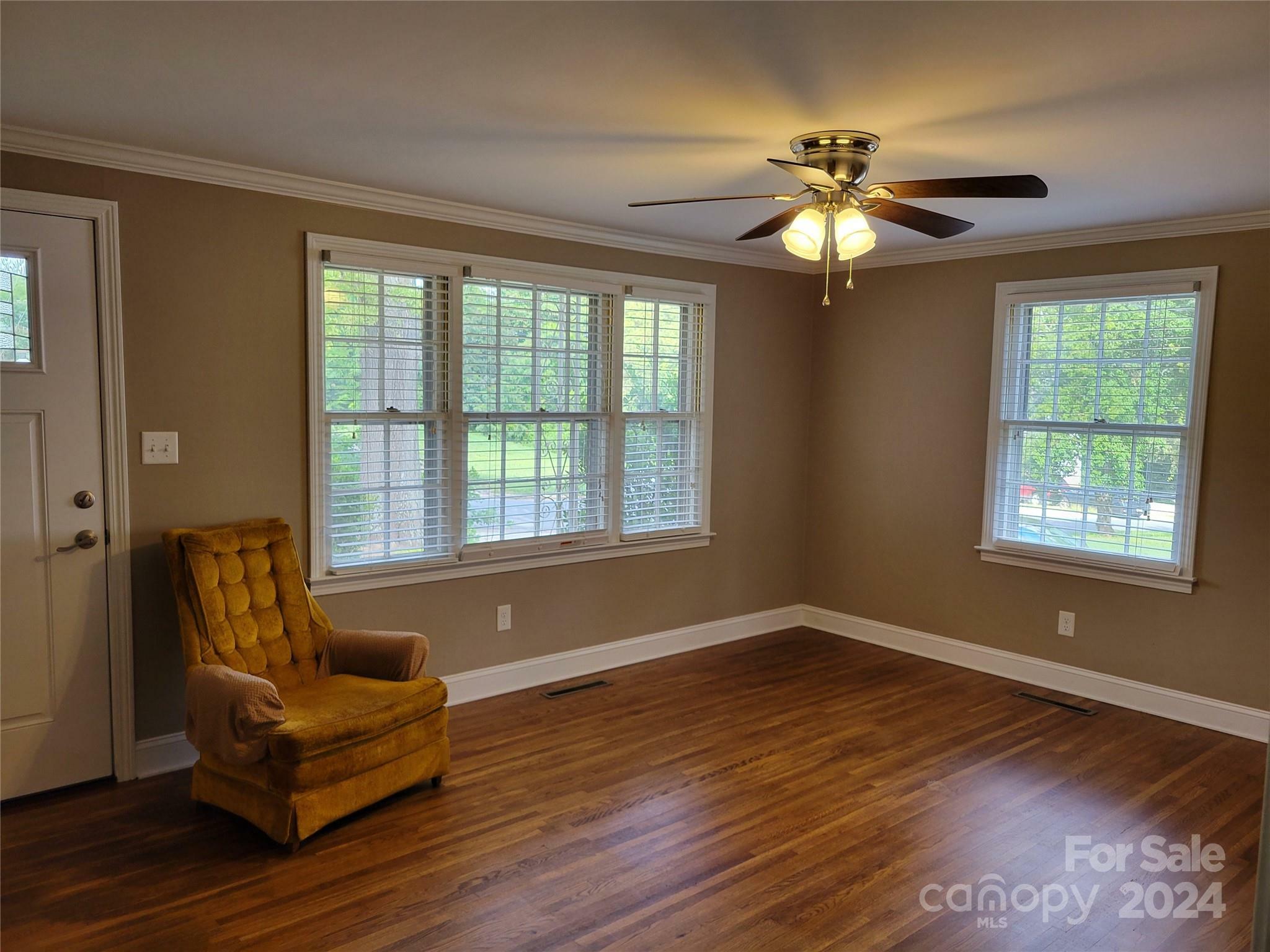 Property Photo:  600 Hyde Park Drive NE  NC 28025 