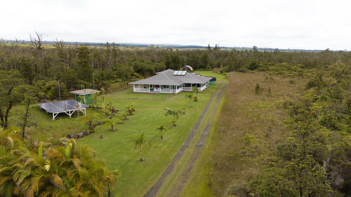 Property Photo:  11-2024 Ohialani Rd  HI 96785 