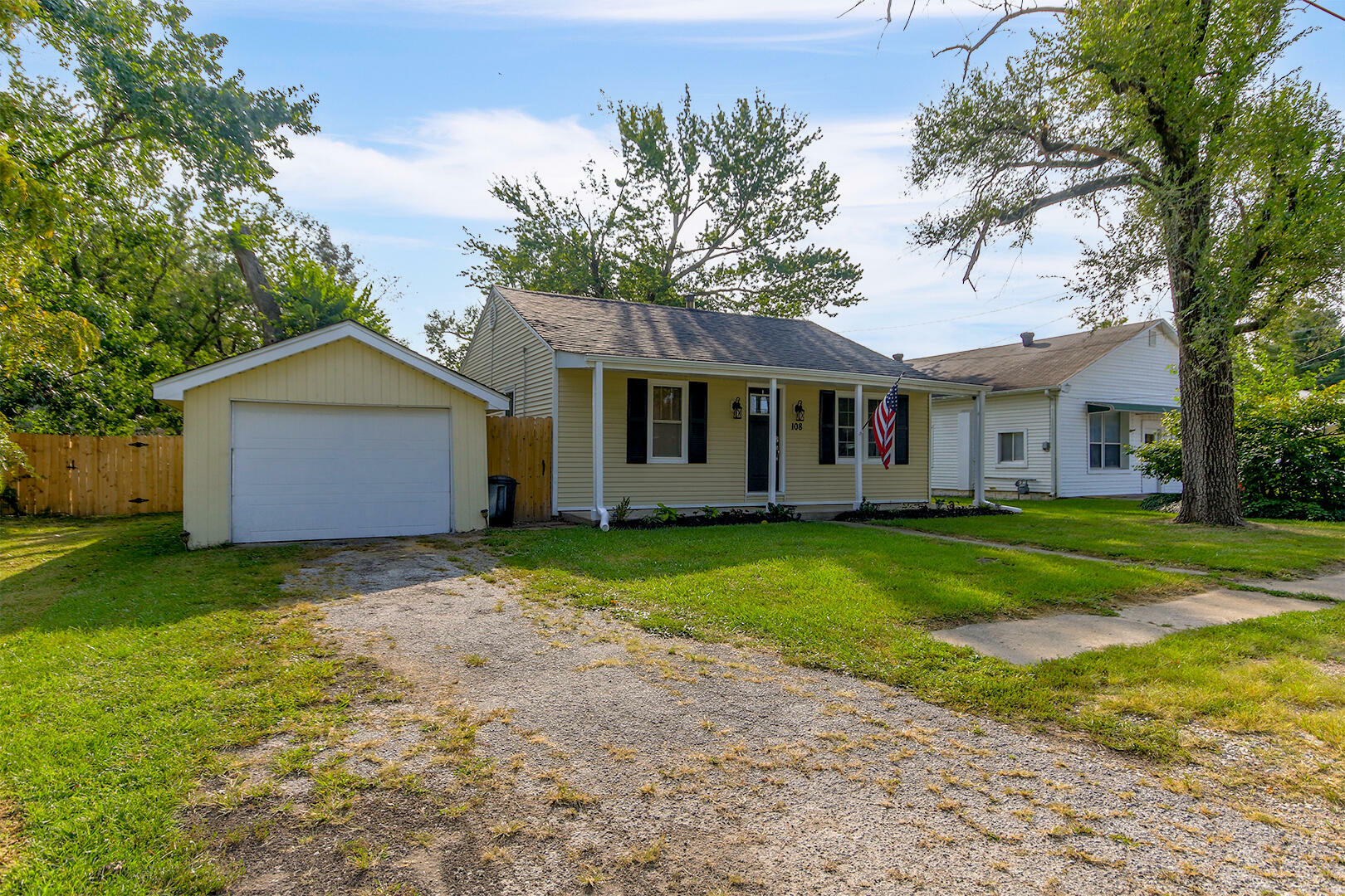 Property Photo:  108 Wesley Avenue  MO 65255 