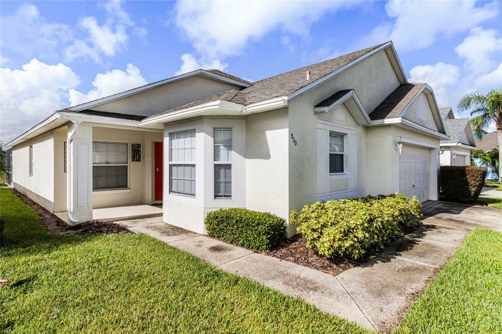 Property Photo:  550 Tivoli Circle  FL 33837 