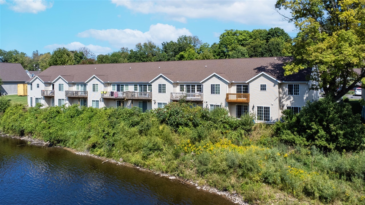 Property Photo:  717 Tioga Park 717  MI 49307 