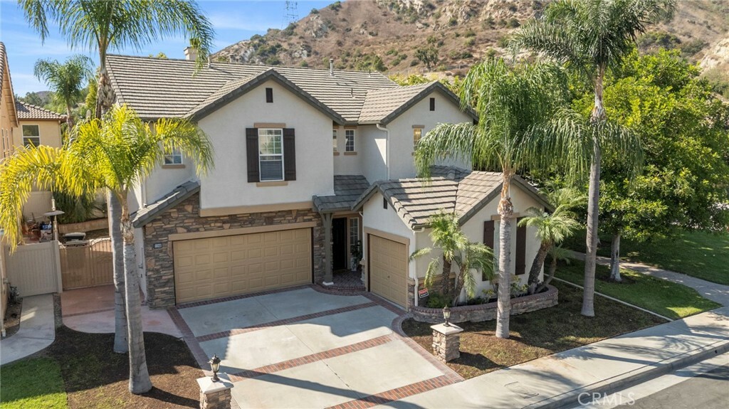 Property Photo:  2266 N Andover Drive  CA 92867 