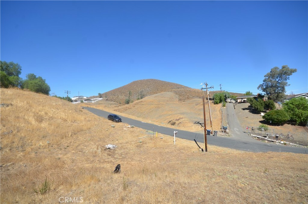 Property Photo:  28305 Connecticut  CA 92587 