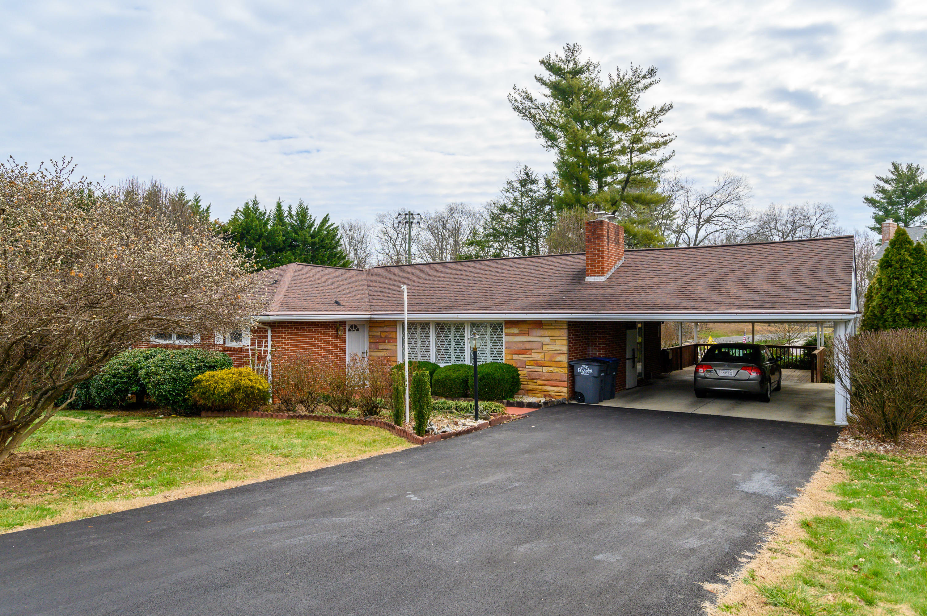 Property Photo:  103 Lindkaye Drive  TN 37663 