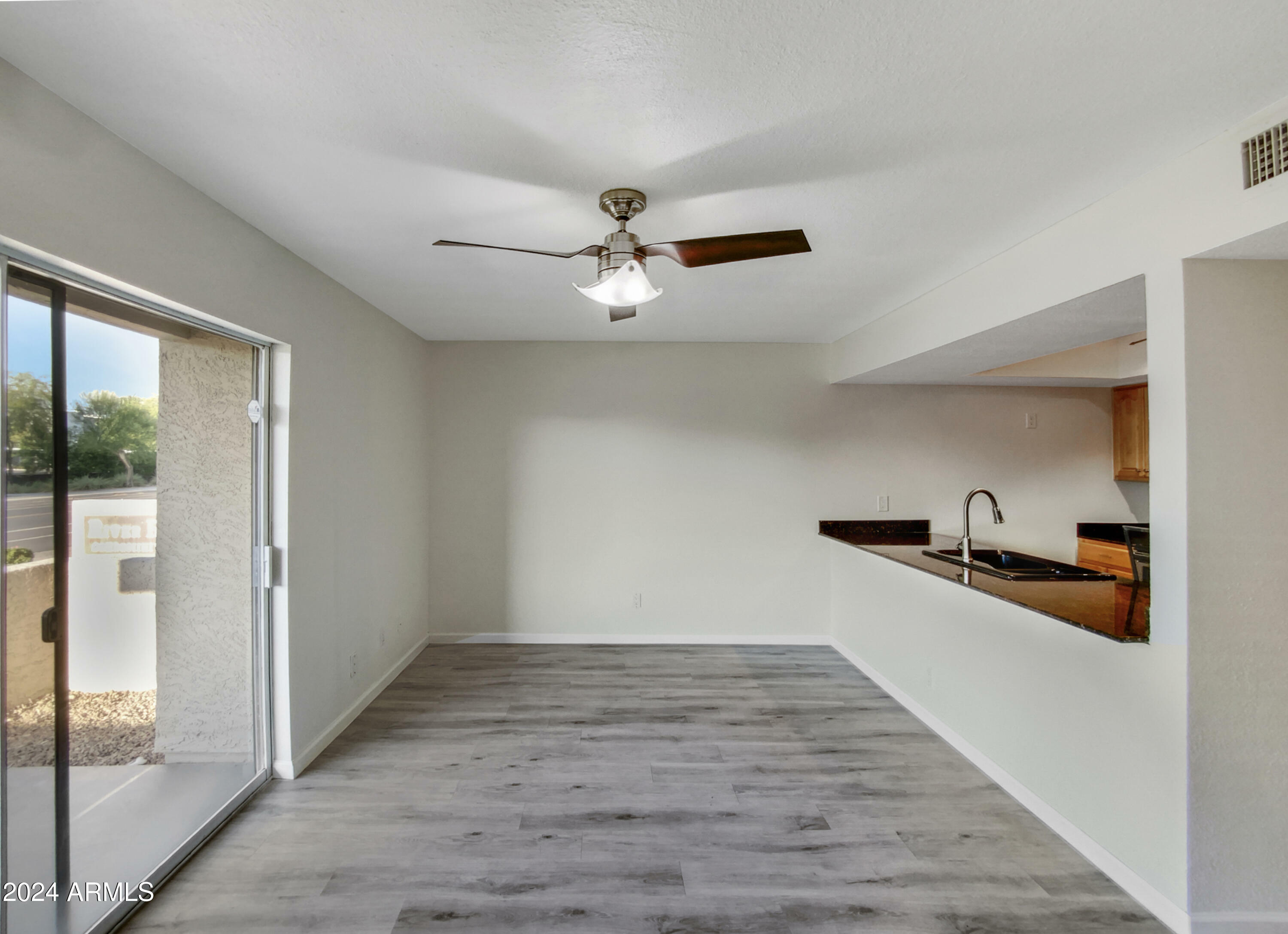 Property Photo:  1065 W 1st Street 109  AZ 85281 