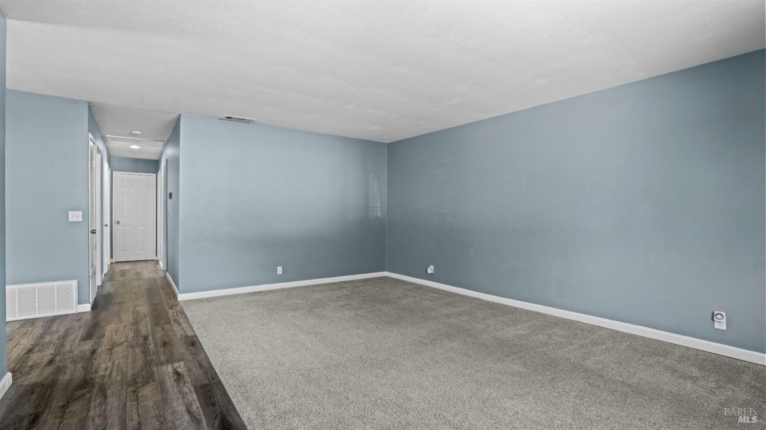 Property Photo:  506 Burlington Drive  CA 95687 