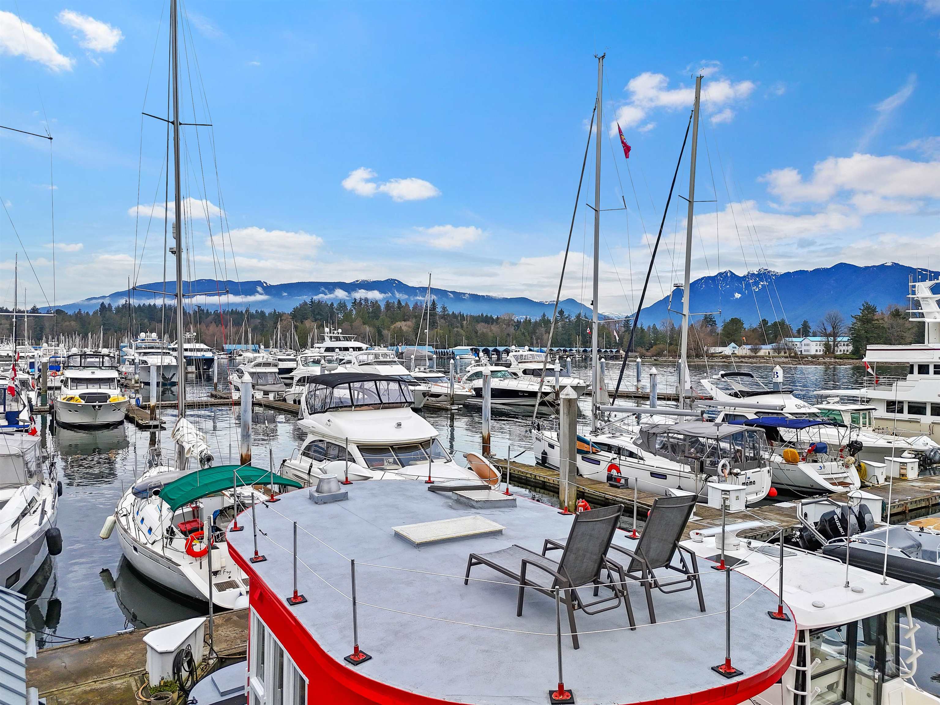 Property Photo:  1525 Coal Harbour Quay B17  BC V6G 3E7 