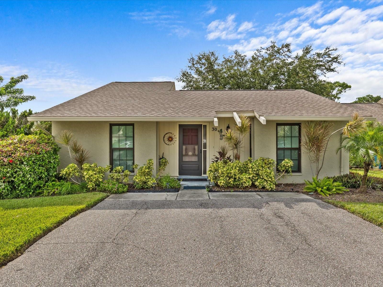 Property Photo: 30 Windrush Bay Drive FL 34689