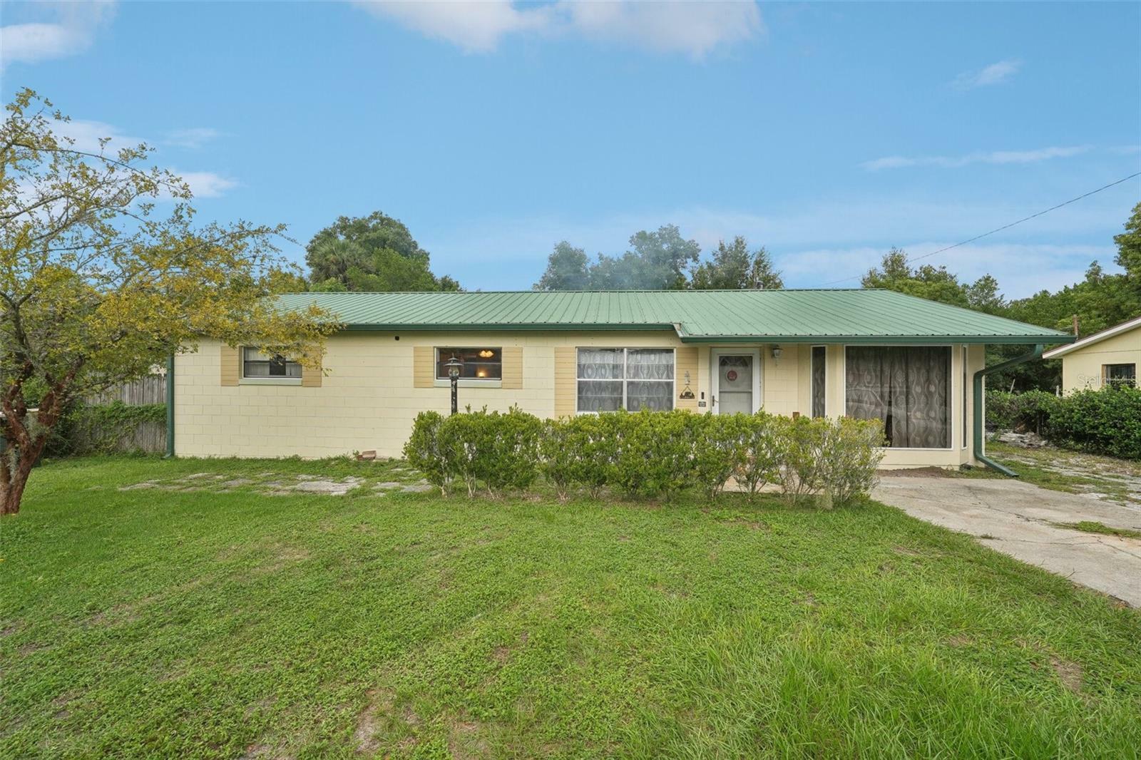 Property Photo:  619 Wisteria Avenue  FL 32784 