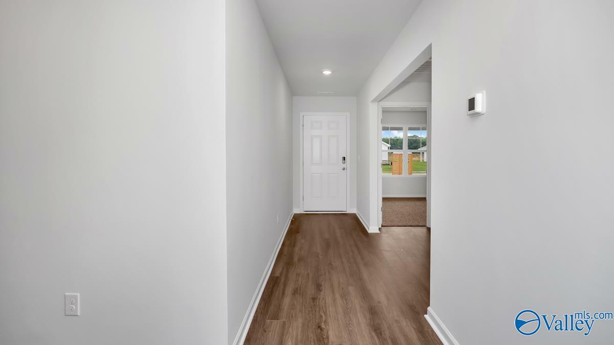 Property Photo:  101 Syd Road  AL 35763 