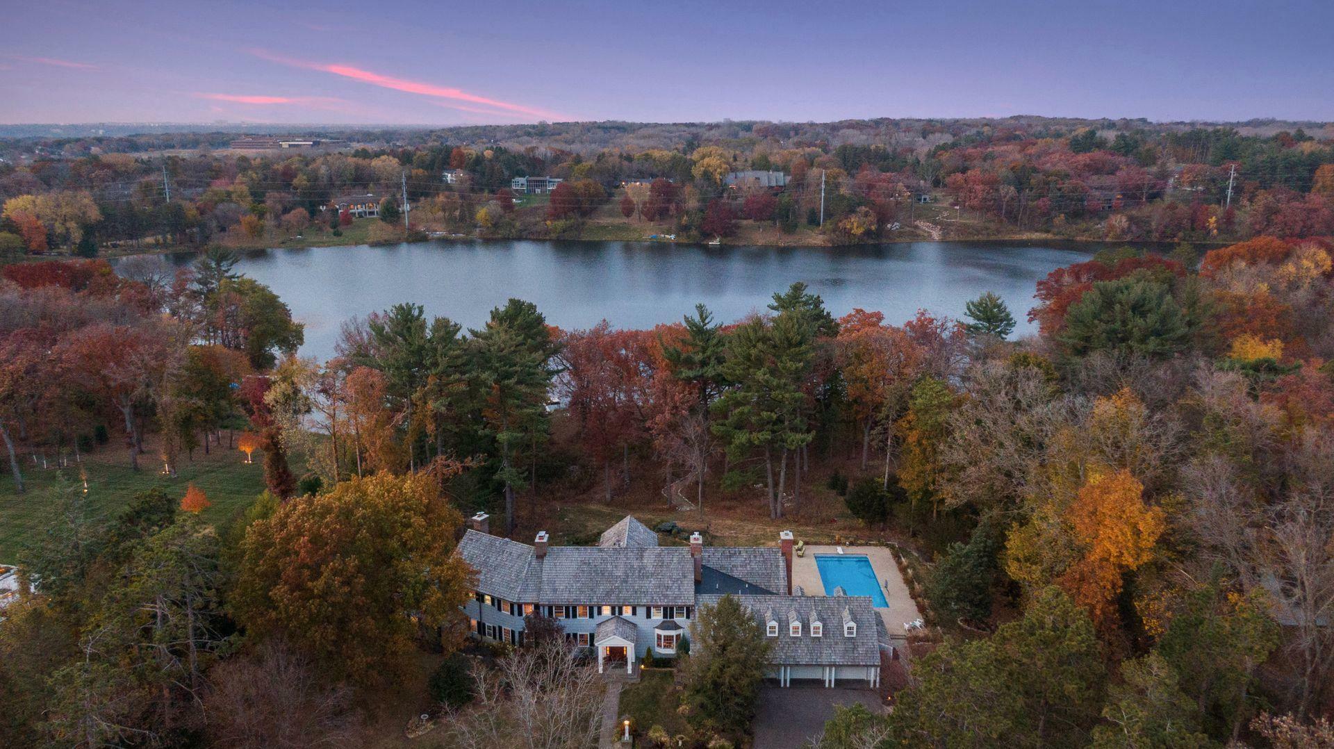 Property Photo: 357 Salem Church Road MN 55118