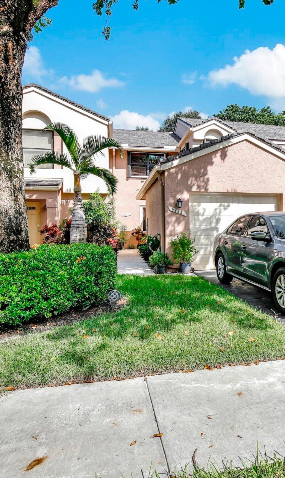 Property Photo: 9837 NW 1 Court FL 33324
