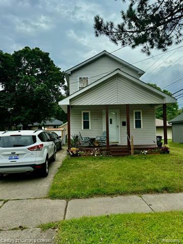 Property Photo:  616 Rosedale Avenue  MI 48067 