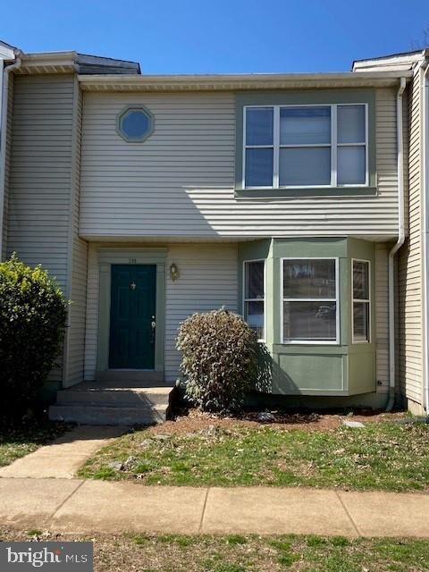 Property Photo:  209 Aviary Street  VA 20186 