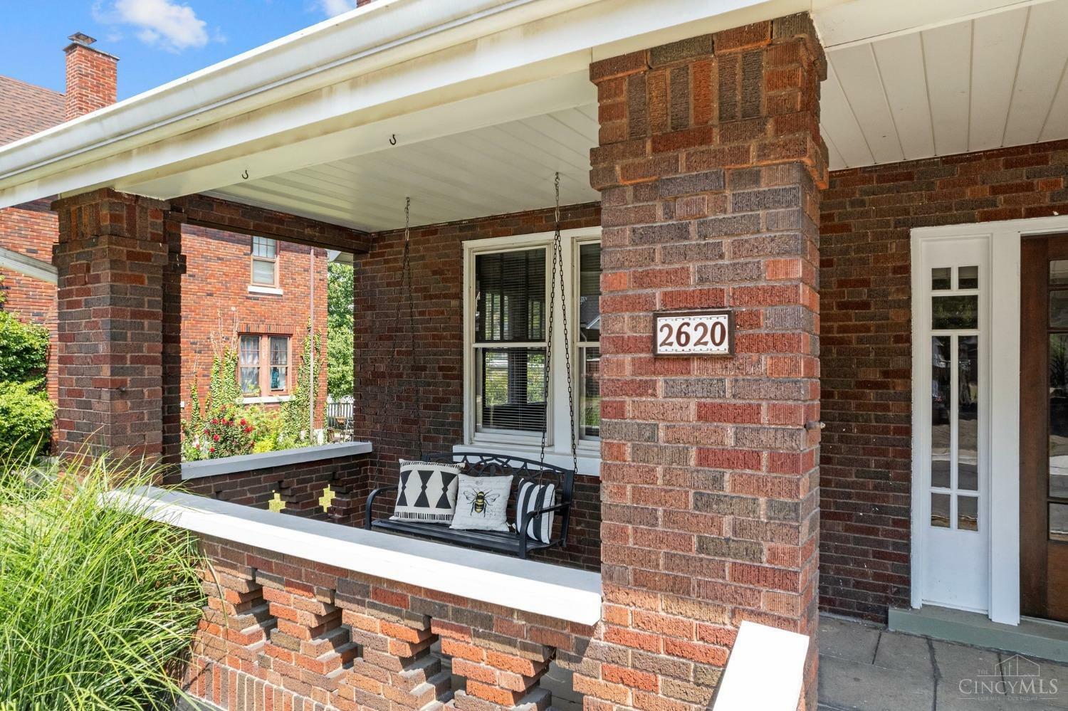 Property Photo:  2620 Grover Hill Avenue  OH 45212 