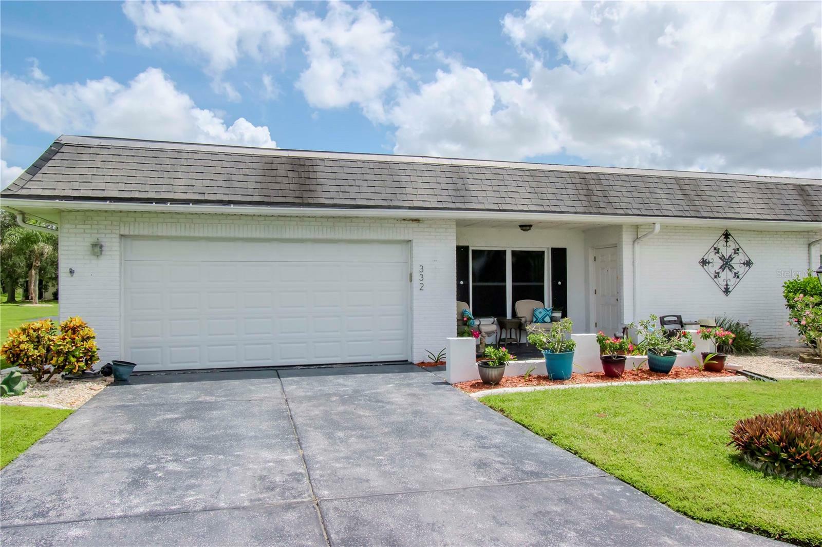 Property Photo:  332 Club Manor Drive  FL 33573 