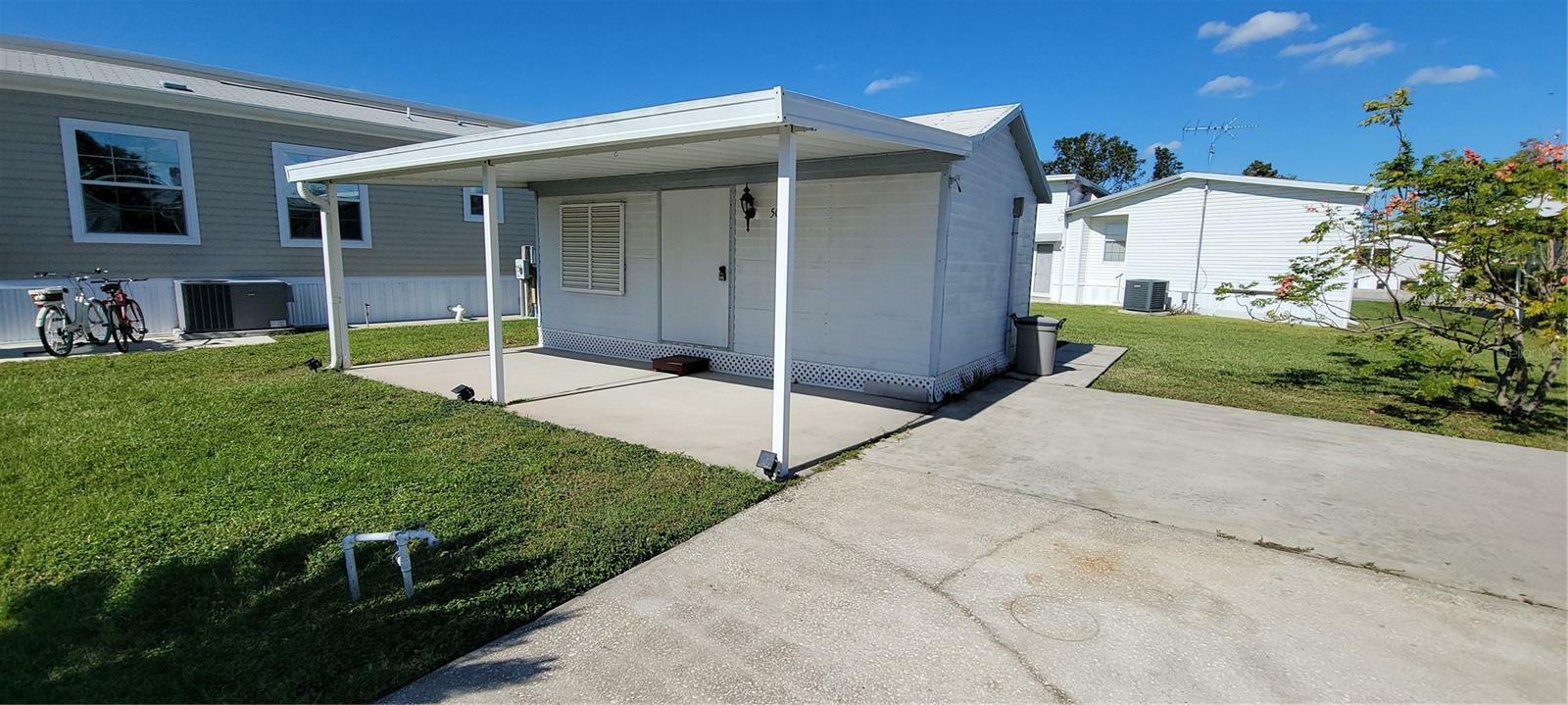 Property Photo:  5096 Southshore Drive  FL 33868 