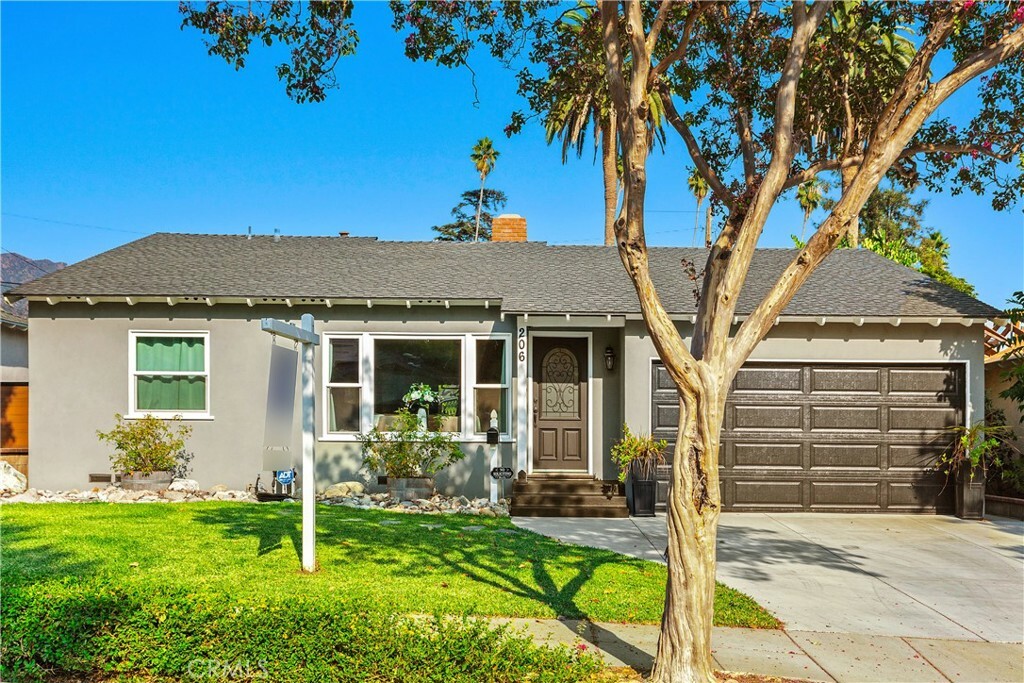 Property Photo:  206 Melrose Avenue  CA 91016 