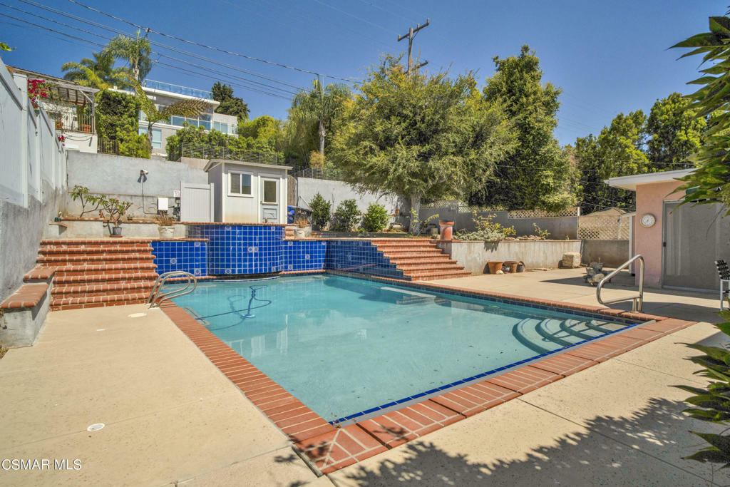 Property Photo:  867 Stanford Street  CA 90403 