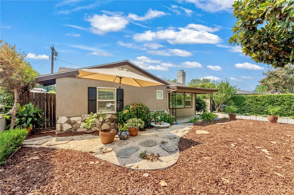 Property Photo:  526 W Ada Avenue  CA 91741 