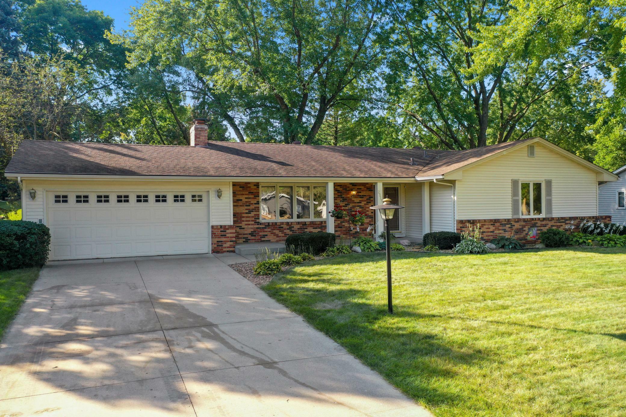 Property Photo:  2317 Explorer Court  MN 55337 