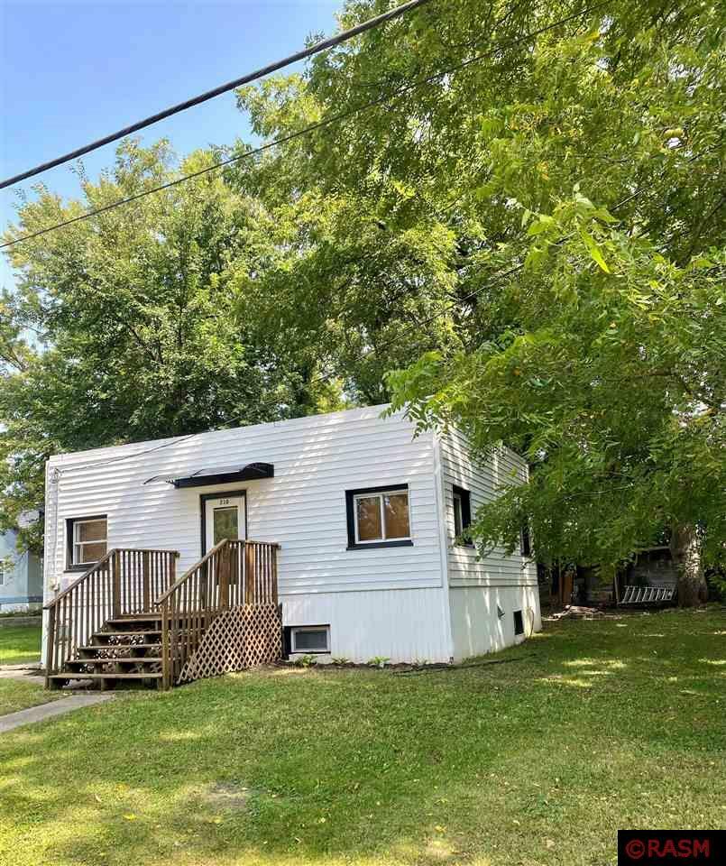 Property Photo:  210 S Finch Street  MN 56001 