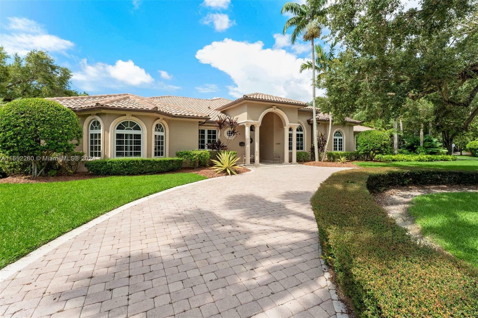 Property Photo:  1190 S Alhambra Cir  FL 33146 