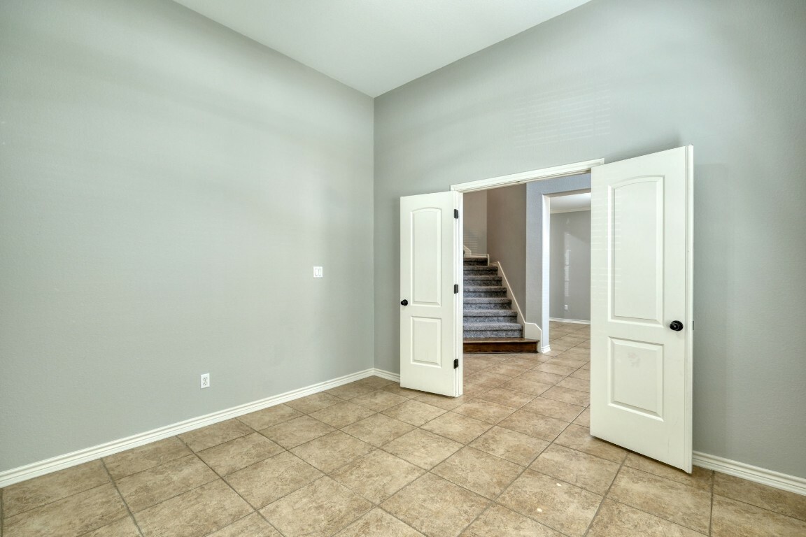 Property Photo:  2800 Los Alamos Court  TX 78665 