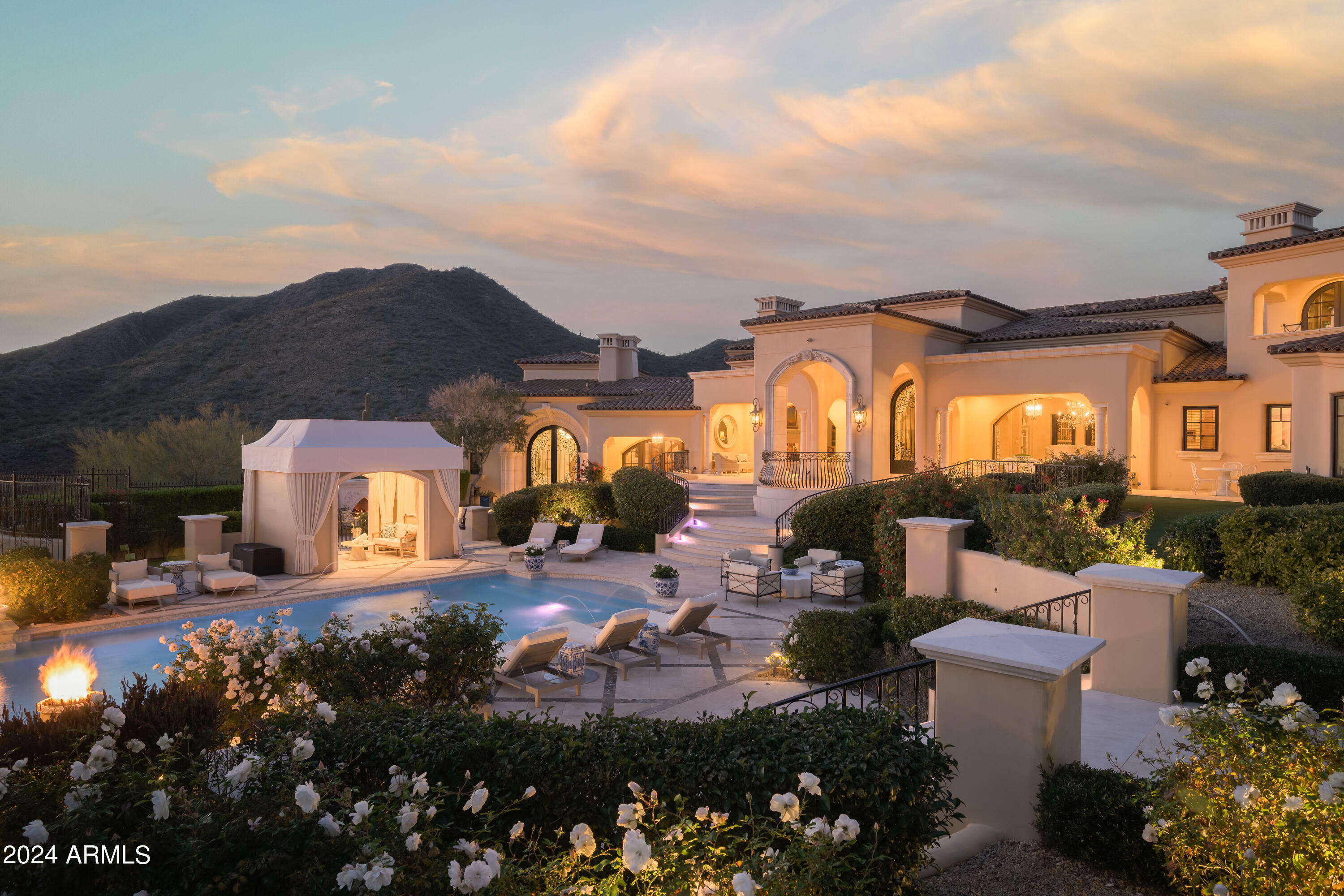 Property Photo: 10947 E Wingspan Way AZ 85255