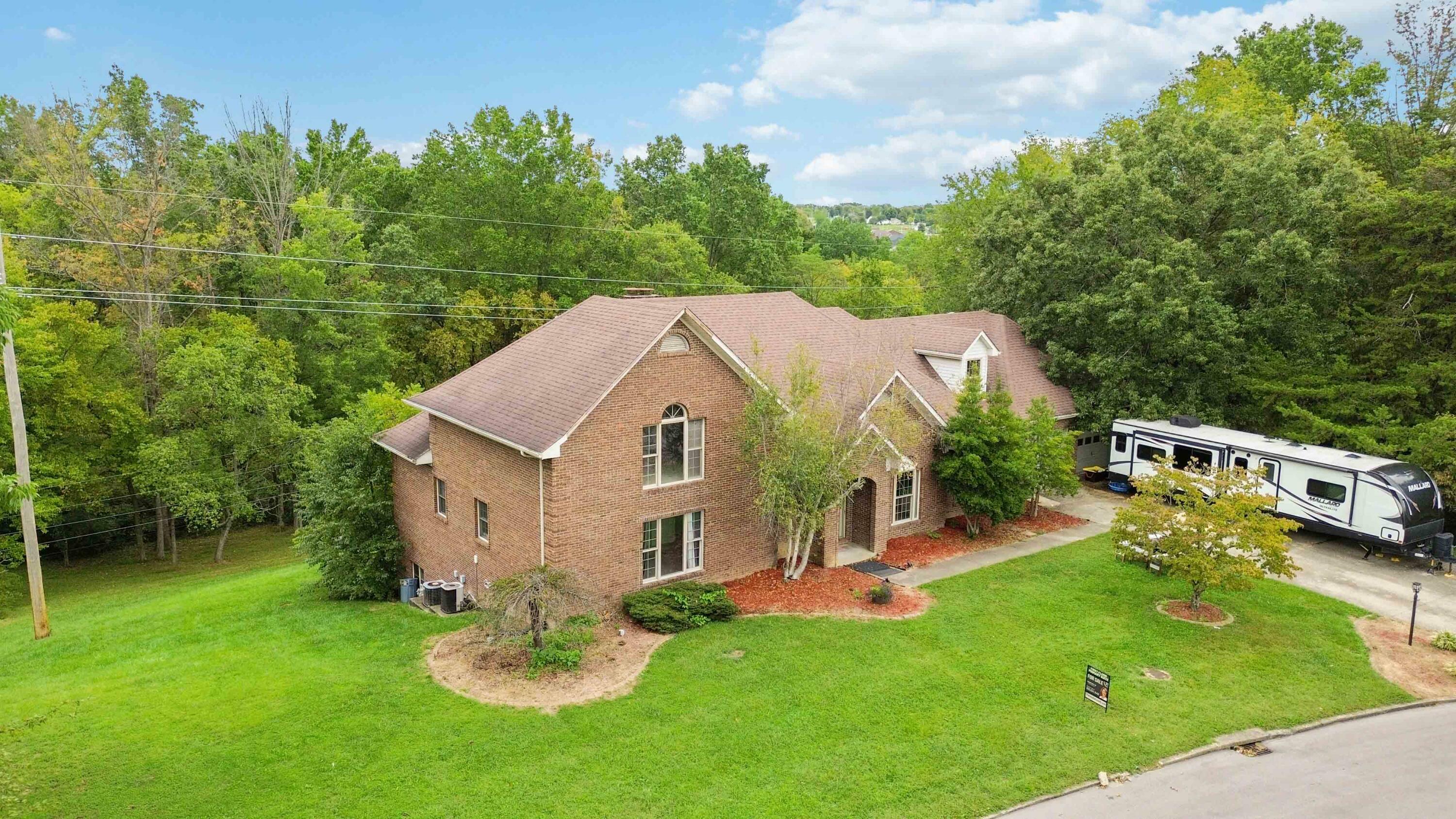 Property Photo:  130 Circle Drive  KY 40403 