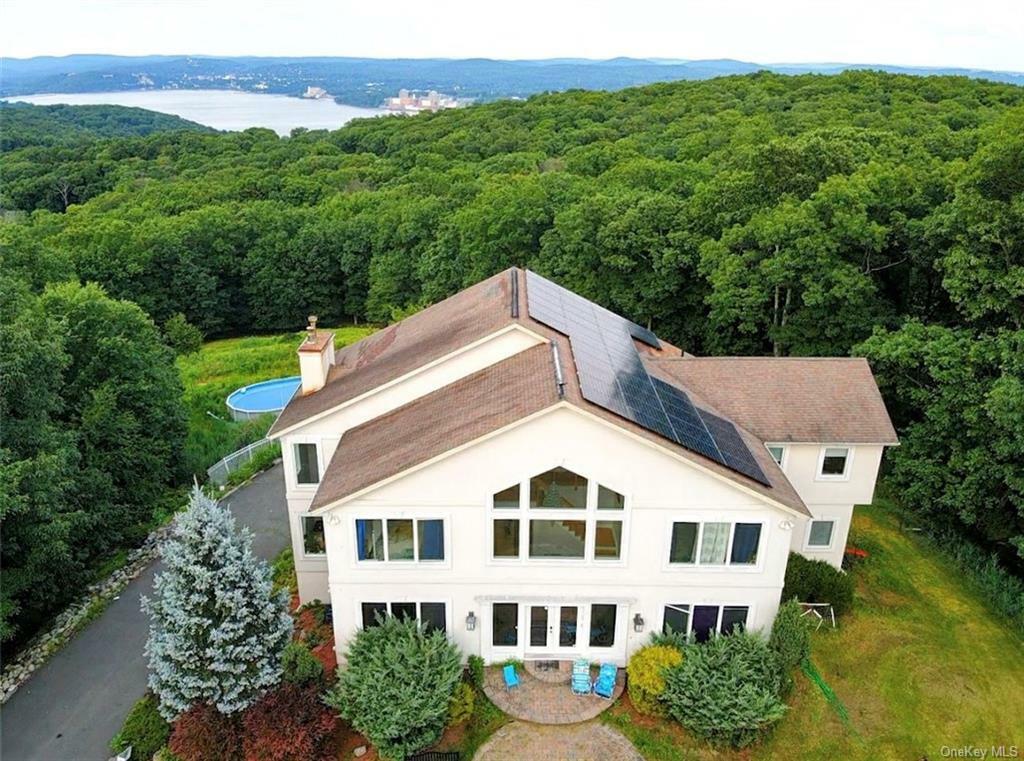 Property Photo:  8 Skahen Drive  NY 10986 