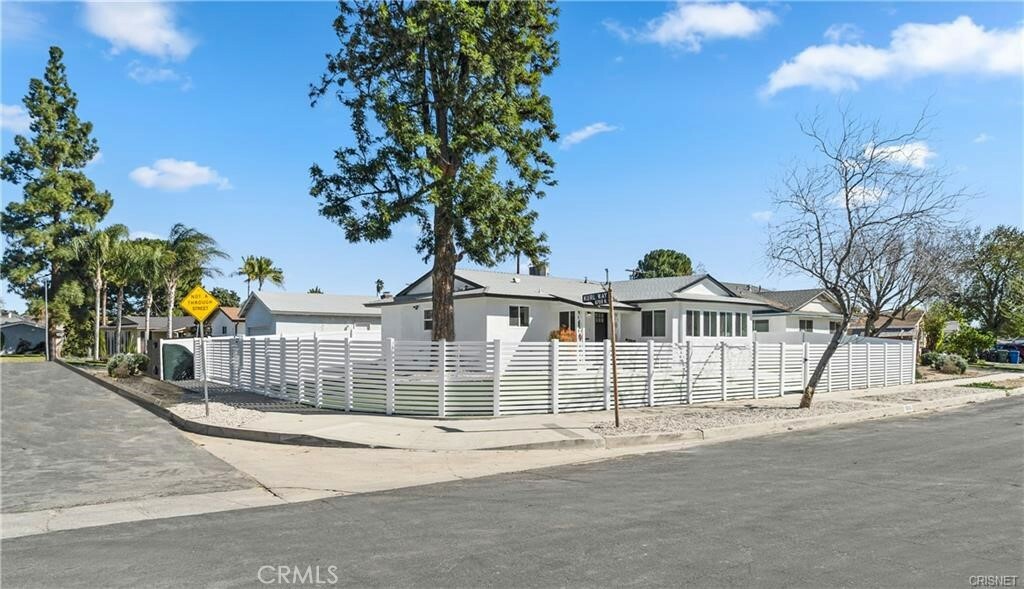 Property Photo:  18815 Lemay Street  CA 91335 