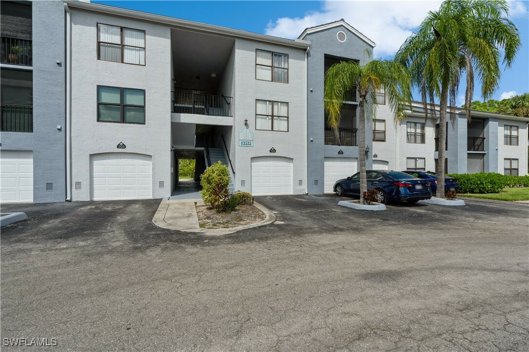 Property Photo:  13535 Eagle Ridge Drive 716  FL 33912 