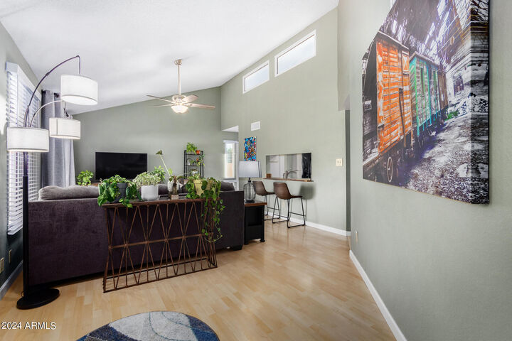 Property Photo: 4113 W Aries Drive AZ 85053