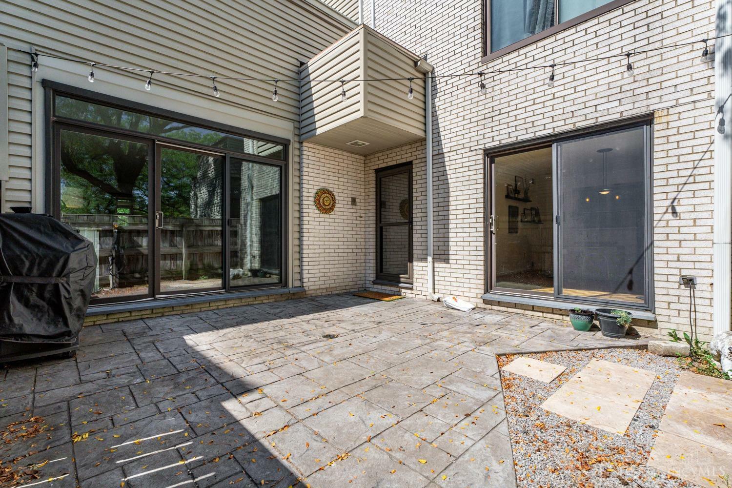 Property Photo:  2356 Dana Ave  OH 45208 