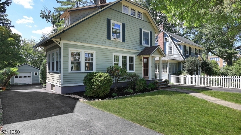 Property Photo: 762 Westfield Ave NJ 07090