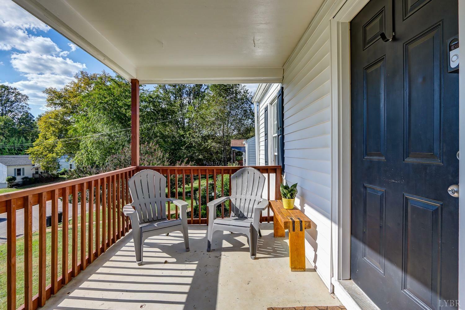 Property Photo:  1142 Stratford Road  VA 24502 