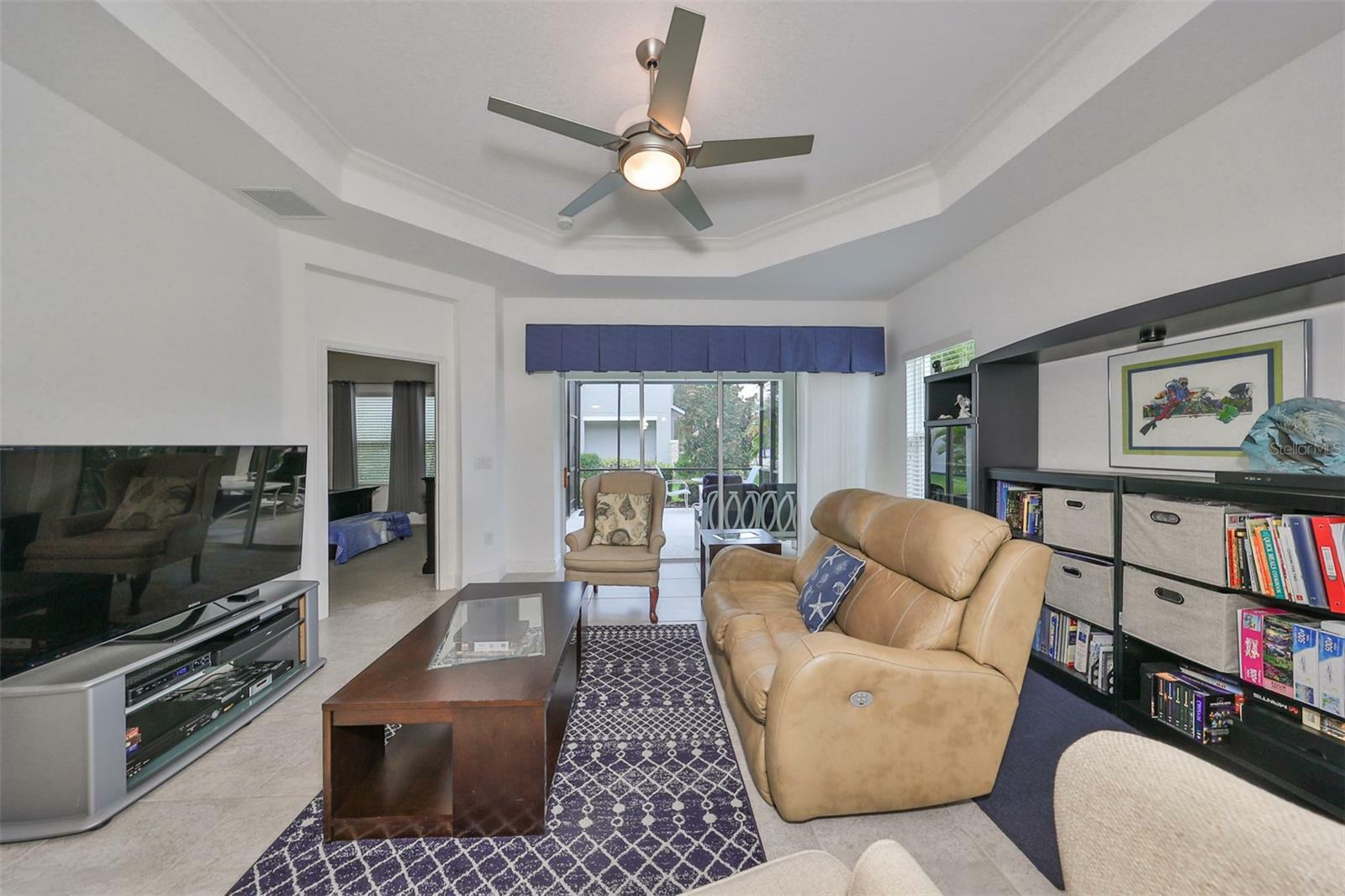 Property Photo:  7329 Parkshore Drive  FL 33572 