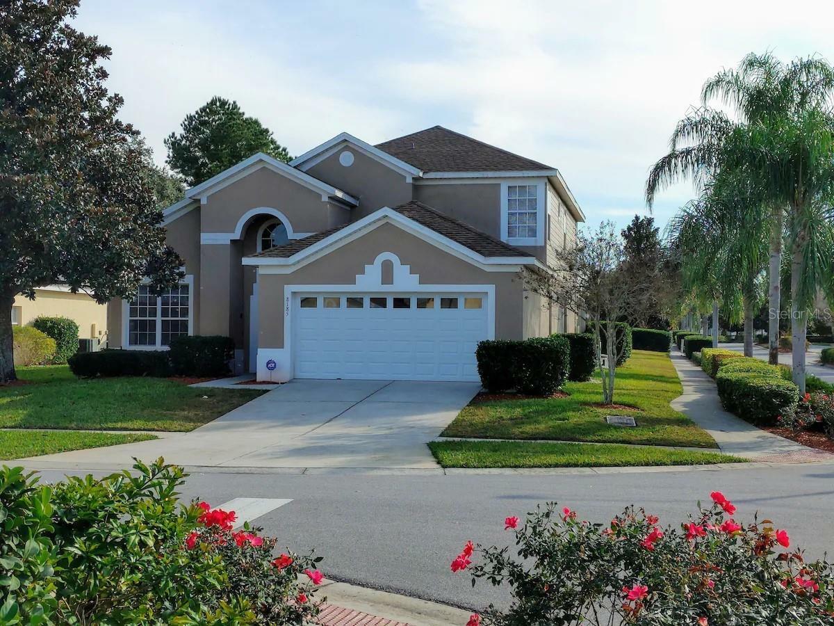 Property Photo:  8185 Fan Palm Way  FL 34747 