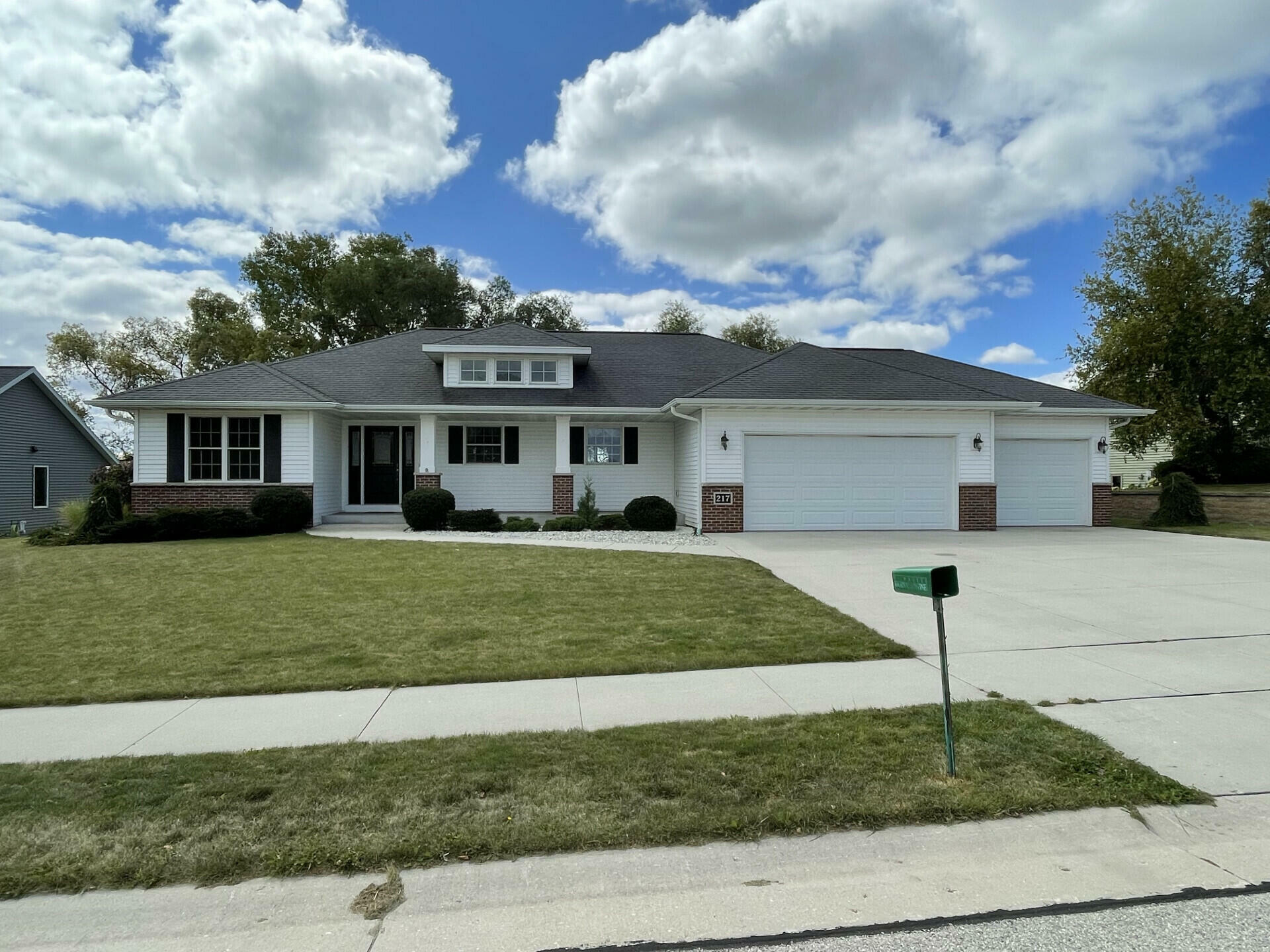 Property Photo: 217 Michigan Ave WI 53070