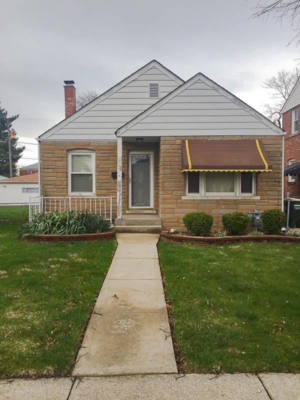 Property Photo:  2121 S 23 Avenue  IL 60155 