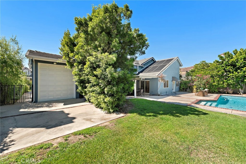 Property Photo:  2815 N Kingsgate Drive  CA 92867 