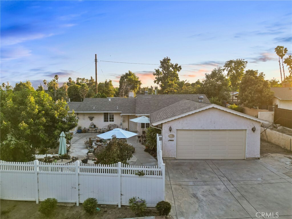 Property Photo:  11559 Tripoli Avenue  CA 91342 