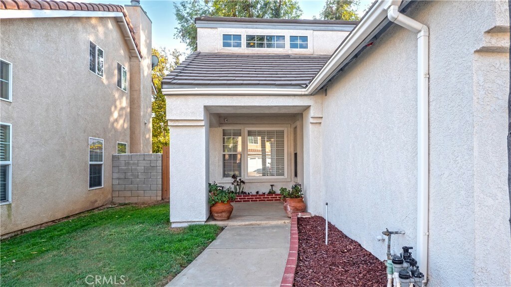 Property Photo: 23723 Bouquet Canyon Place CA 92557