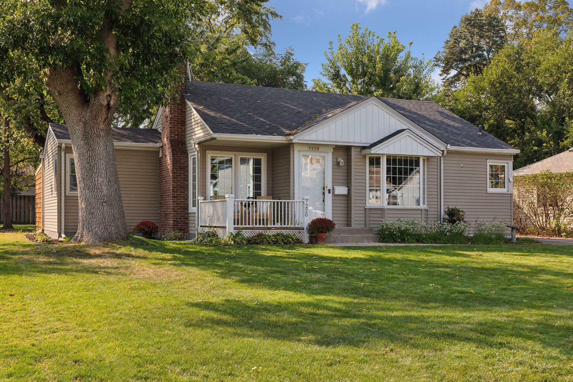 Property Photo:  7220 Logan Avenue S  MN 55423 