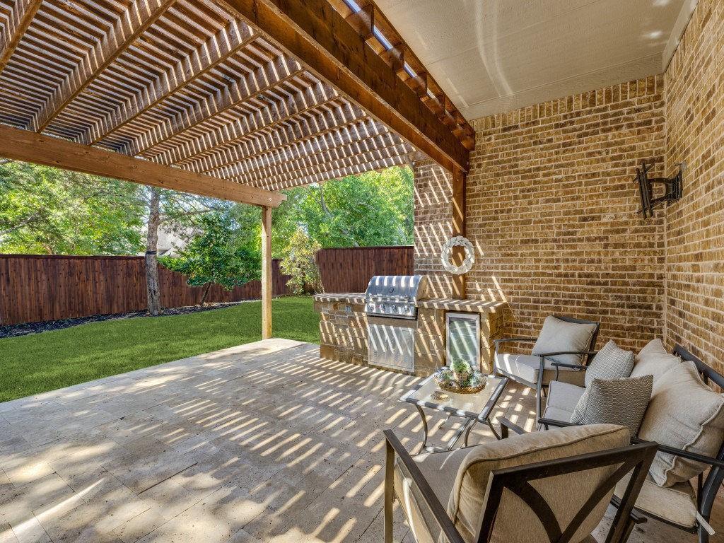 Property Photo: 8329 Saint Clair Drive TX 75071