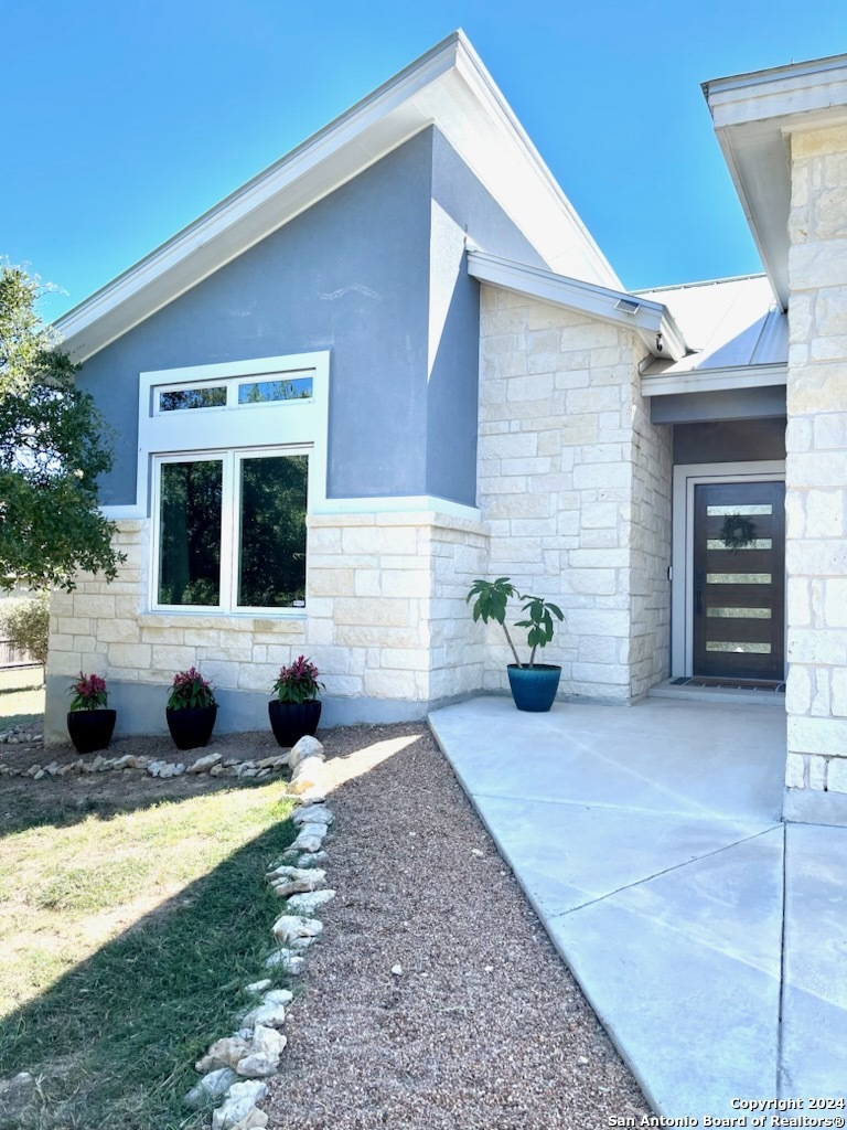 Property Photo:  1310 Yaupon Dr  TX 78623 